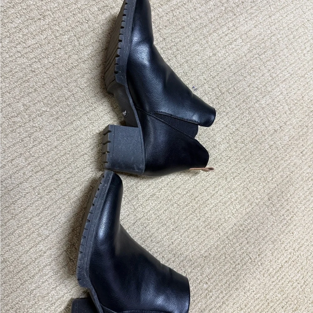 Dr. Scholl's Black Ankle Booties - Picture 2 of 3